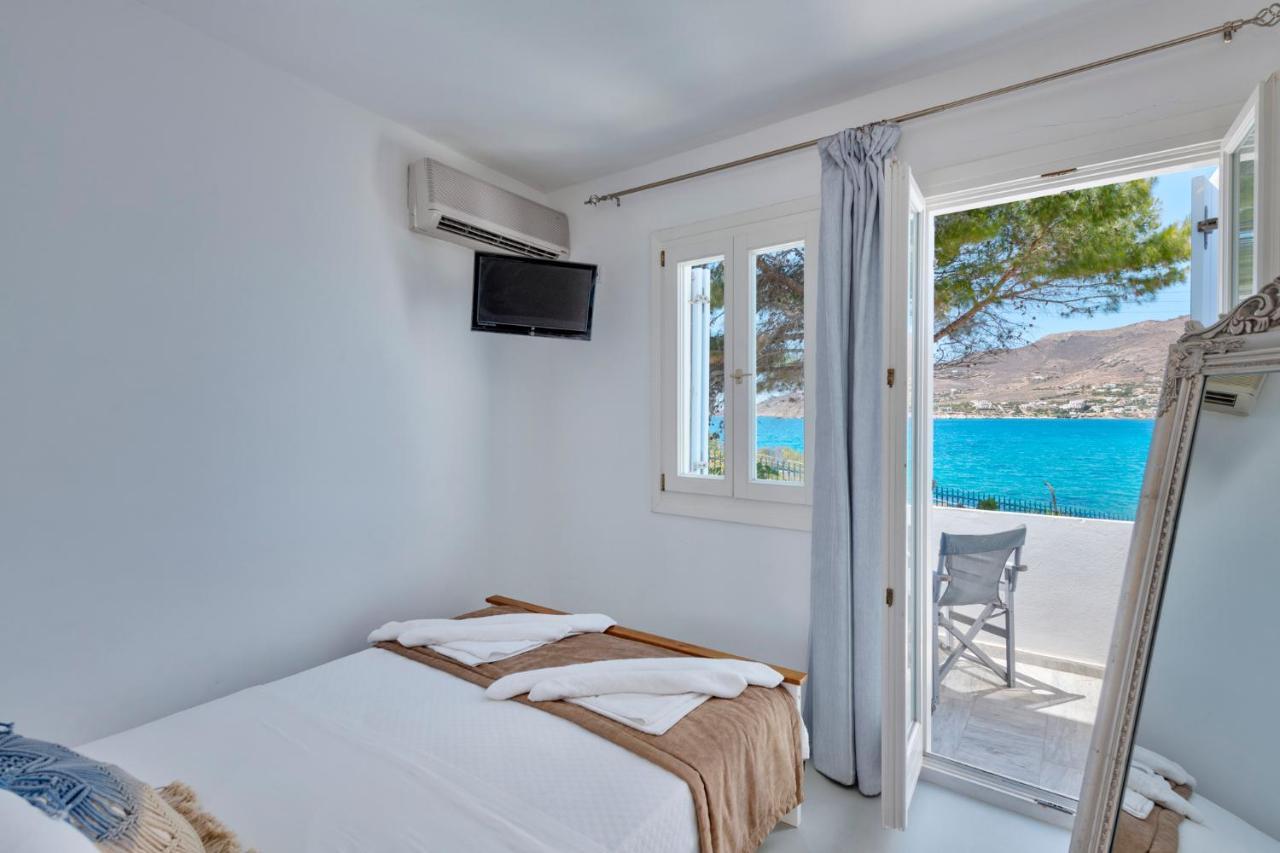"Di Mare" Hotel & Suites Posidhonía Екстериор снимка