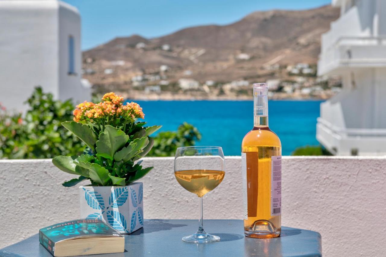 "Di Mare" Hotel & Suites Posidhonía Екстериор снимка