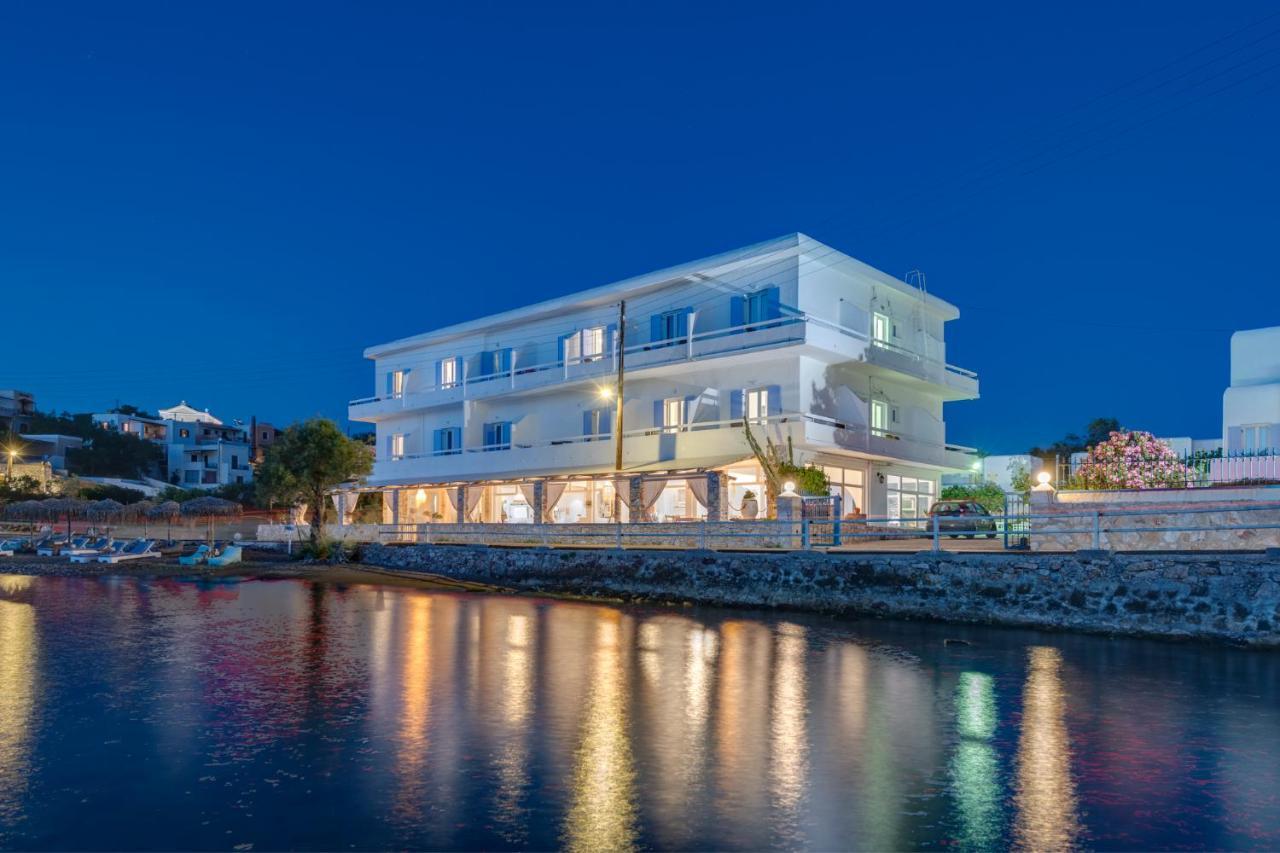 "Di Mare" Hotel & Suites Posidhonía Екстериор снимка