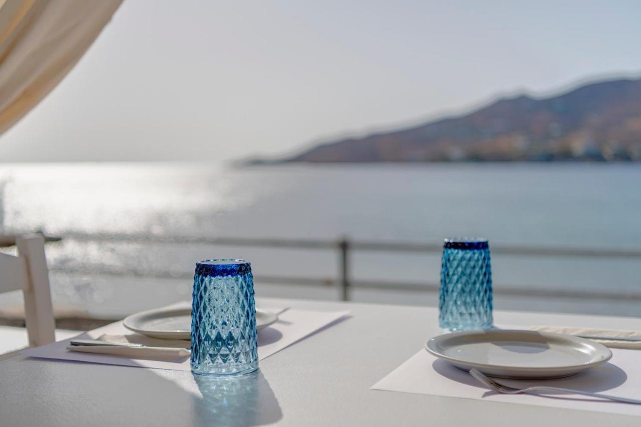 "Di Mare" Hotel & Suites Posidhonía Екстериор снимка