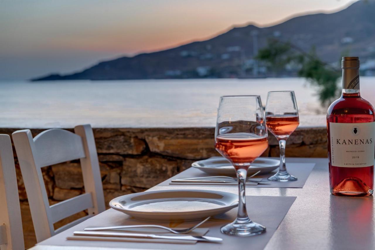 "Di Mare" Hotel & Suites Posidhonía Екстериор снимка