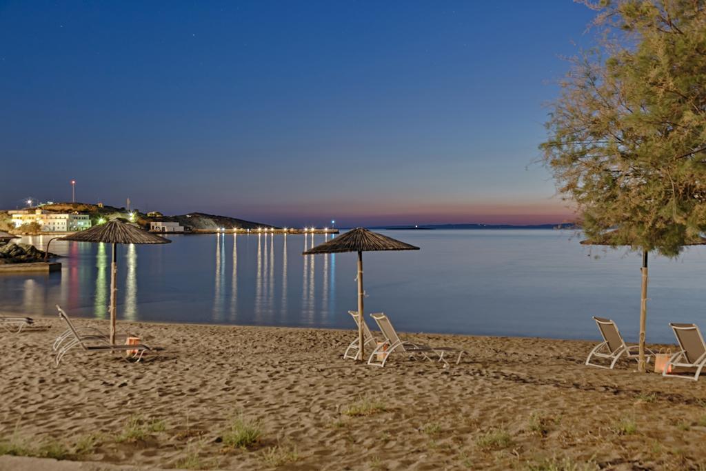 "Di Mare" Hotel & Suites Posidhonía Екстериор снимка